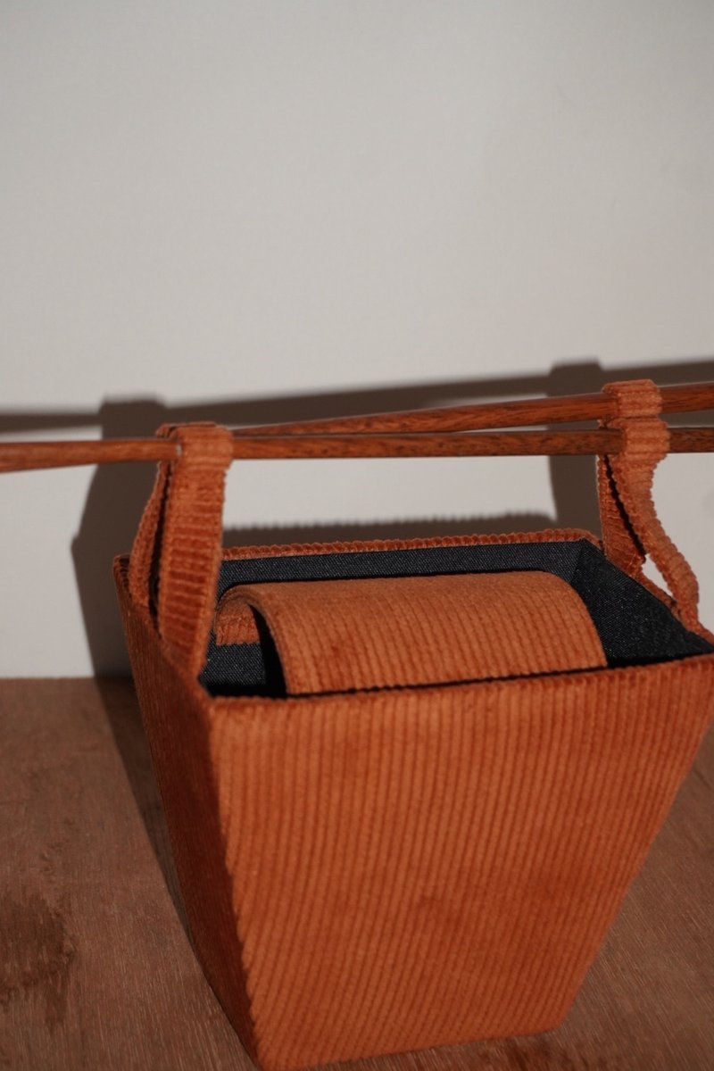 Play Nice Takeout Bag