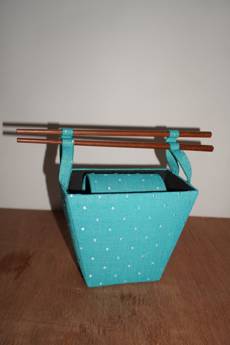 Play Nice Takeout Bag