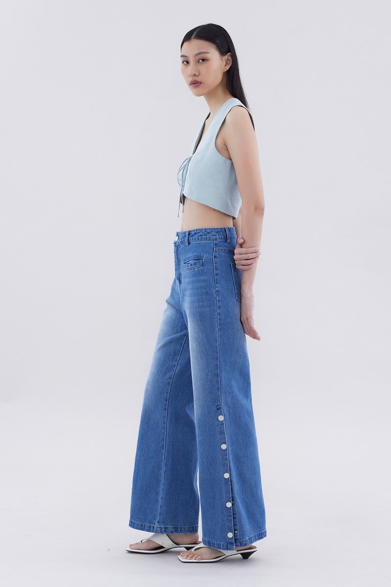 Mabrel Tie-Front Crop Top