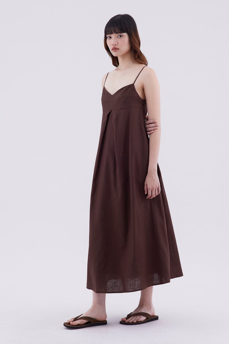 Odive Front-Pleat Dress