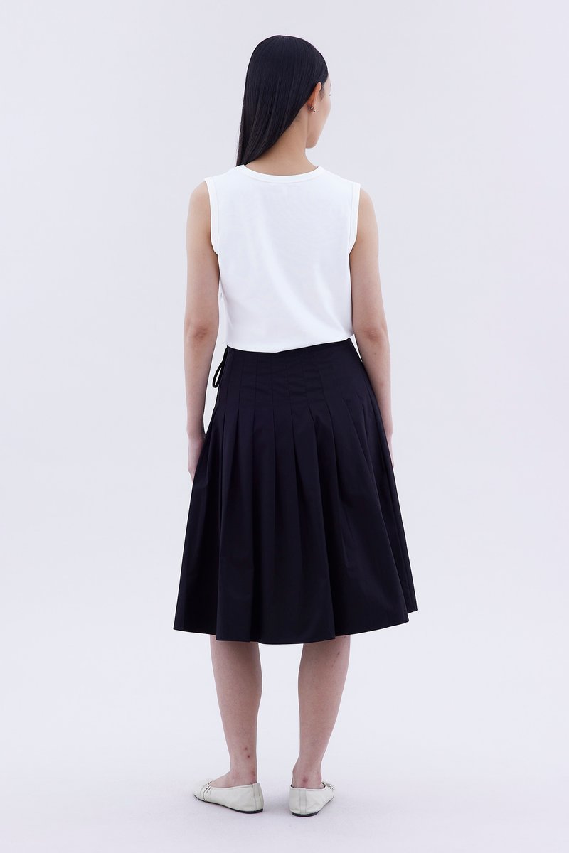 Lavena Pleated Half Skirt