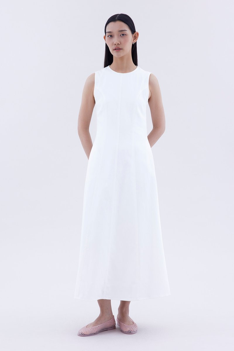 Sheroe Open-Back Dress