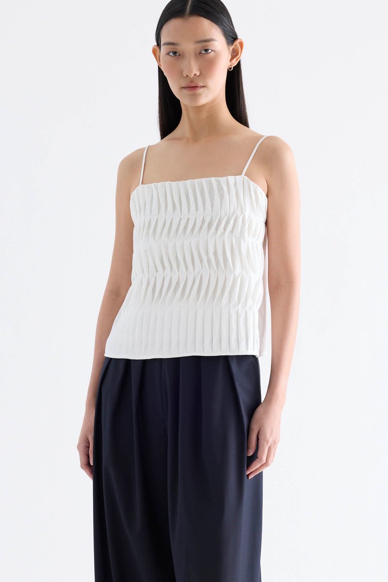 Ellese Twist Pleat Top